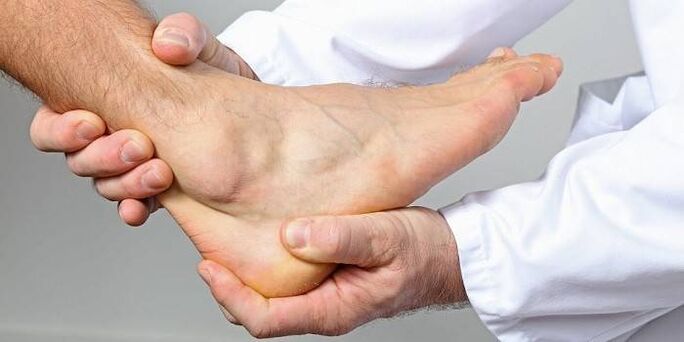 specialist examination for ankle arthrosis